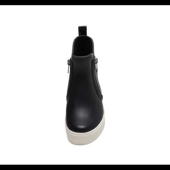 Steve Madden Wedgie RB Waterproof Bootie/10/NEW - Picture 3 of 14